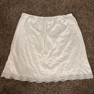 Vintage ILGWU Deena Half Slip